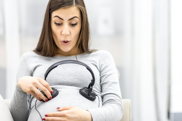Na czym polega wyjaśnienie pojęcia audiometrii?