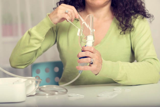 Inhalacja z amolu na co pomaga i kiedy warto ją stosować?