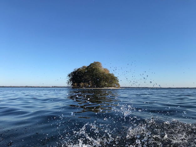 Ile wody wypić przed TK z kontrastem?