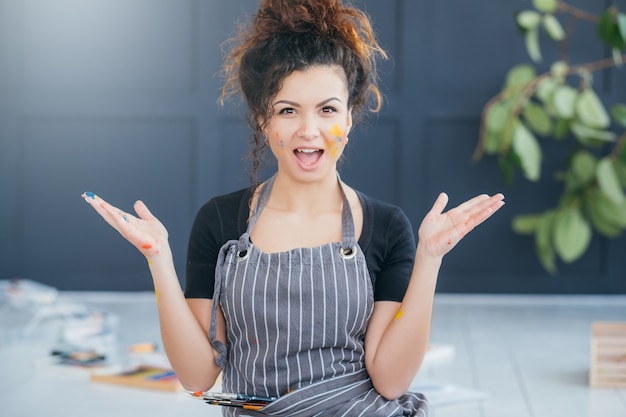 Jak zrobić sobie chrypkę i czym może to skutkować?