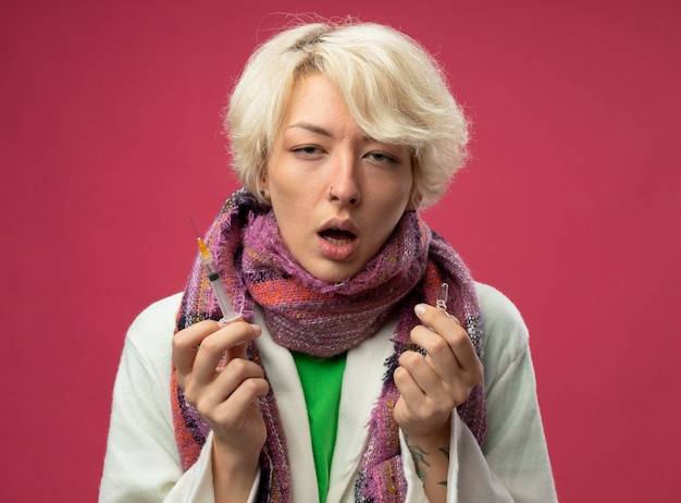 Jak rozpoznać objawy choroby wenerycznej w gardle?