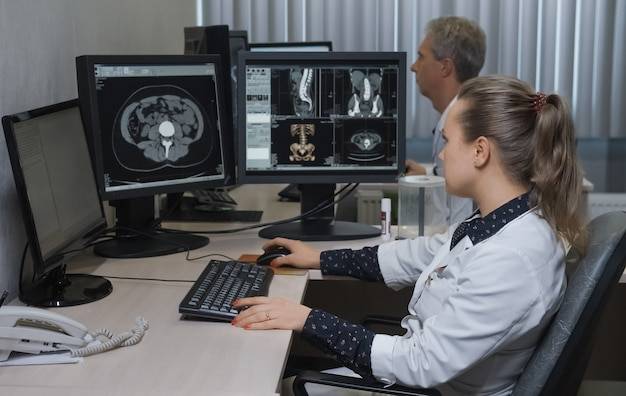 Na czym polega tomografia komputerowa zatok i kiedy warto ją wykonać?