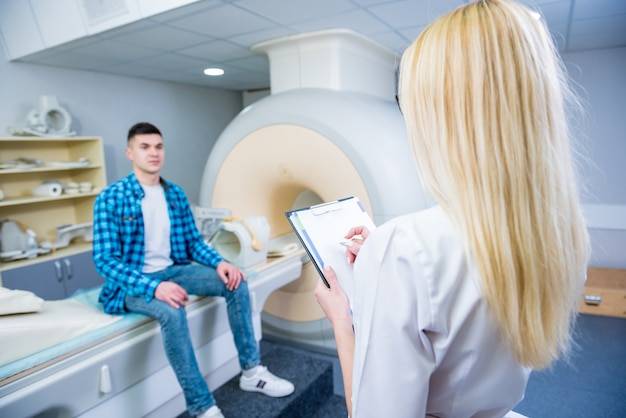 Tomograf komputerowy ile kosztuje i od czego zależy cena badania?