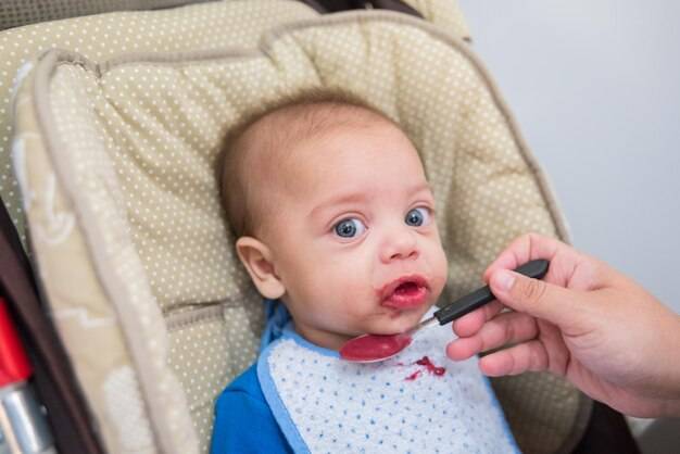 Co na zapalenie krtani u niemowlaka warto wybrać?