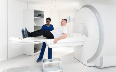 Czym się różni tomografia od rezonansu magnetycznego w praktyce medycznej?