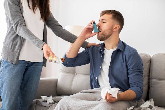 Zapalenie krtani jak leczyć w domu bez sięgania po apteczne preparaty?