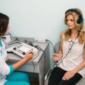 Audiometria tonalna na czym polega i kiedy się ją wykonuje?