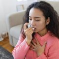 Zapalenie górnych dróg oddechowych co to jest i jak rozpoznać tę dolegliwość?